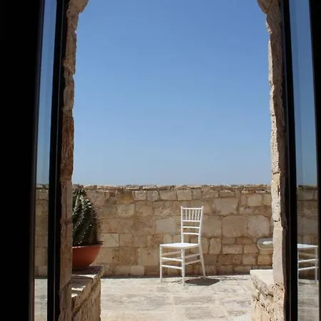 Ξενοδοχείο Torre Domini 3*